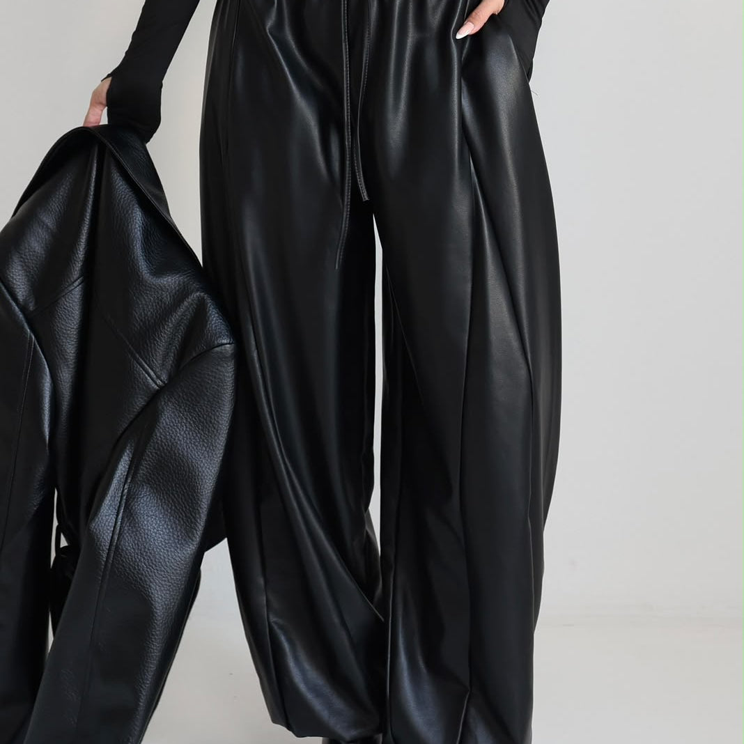 מכנס עור גומי מיס