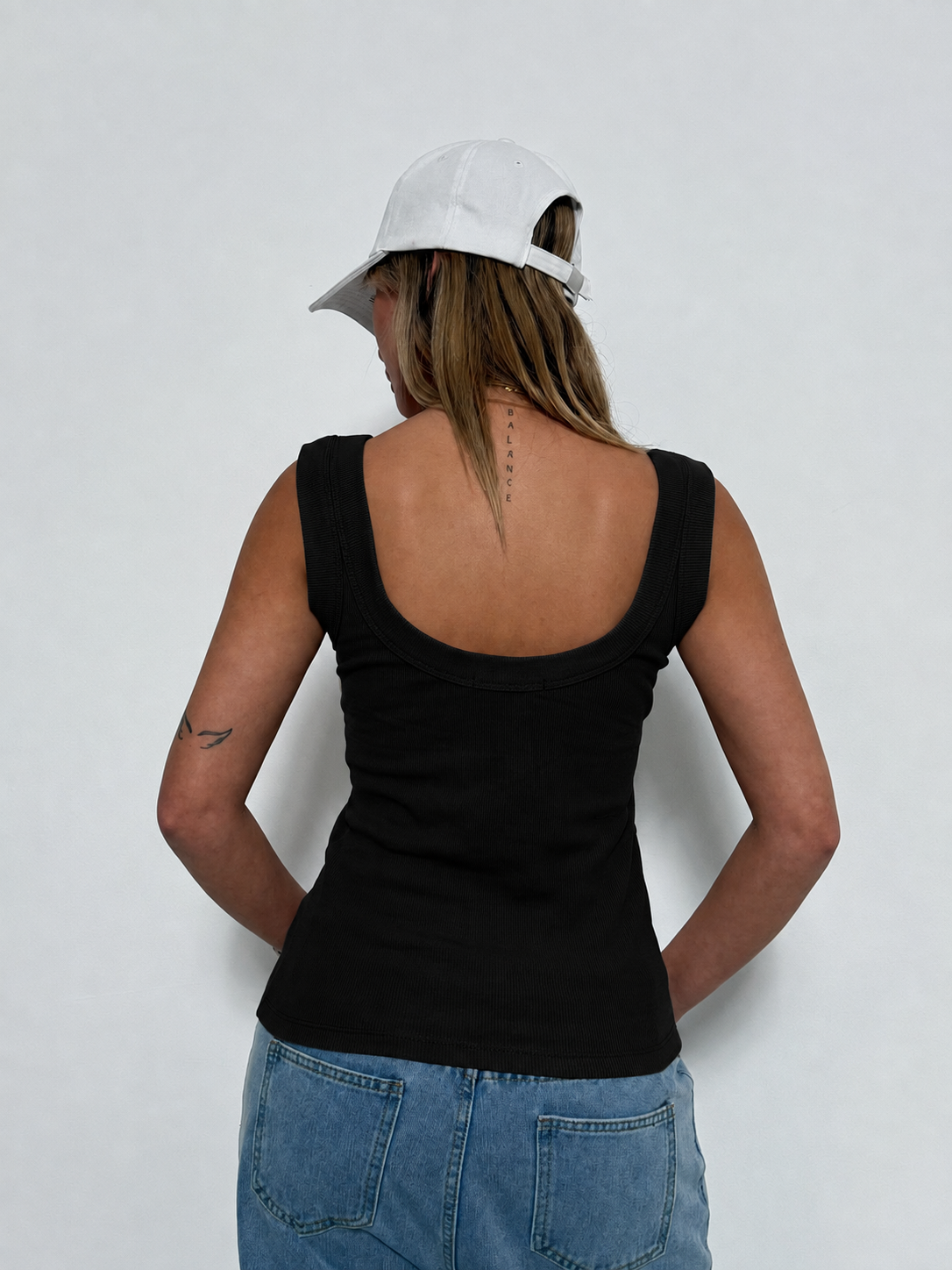 גופיה סבא גב עגול 70109