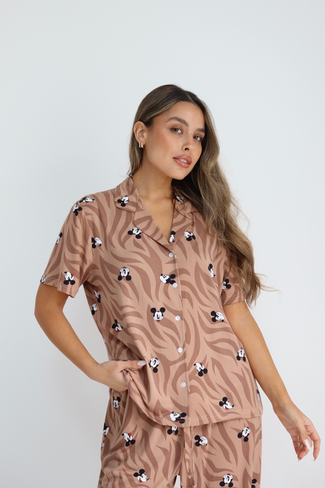 פיגמה דלתא דיסני מיקי מכופתרת