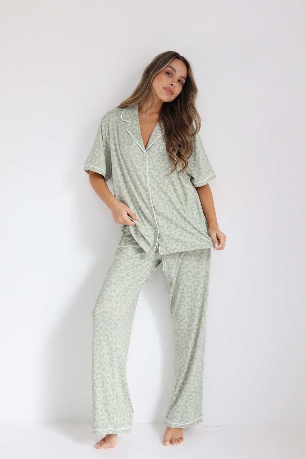 פיגמה דלתא מנומרת מכופתרת