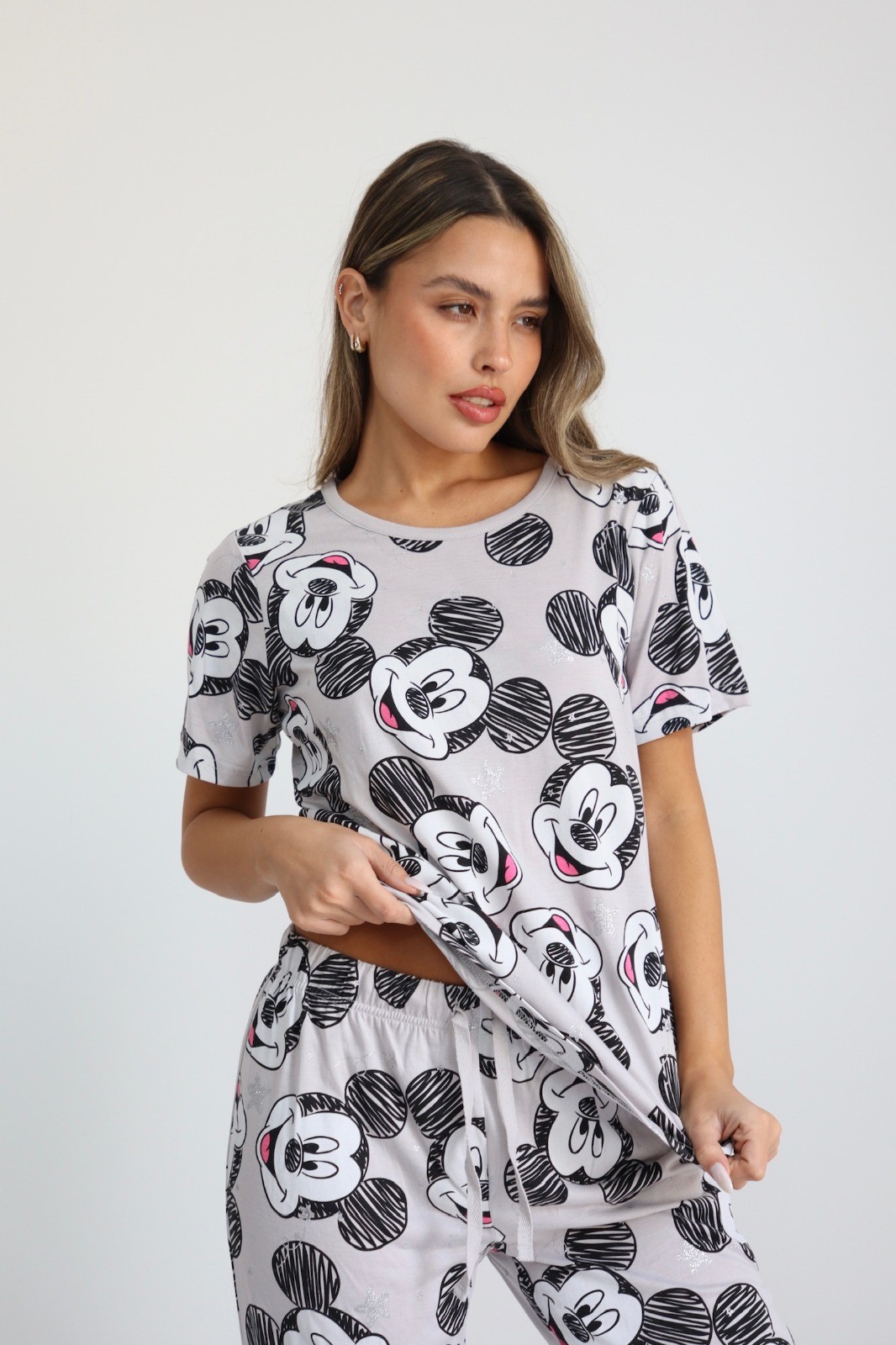 פיג'מה 7/8 דלתא מיקי